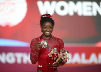 Simone Biles, dolida por las muertes atribuidas a su hermano