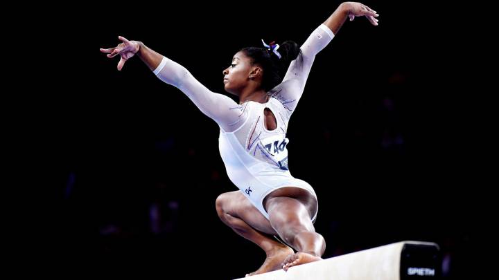 La reina Simone Biles gana su 16º oro en los Mundiales