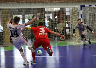 ElPozo, segundo de grupo tras caer ante el equipo comunista