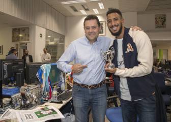 Roncero sorprende a Ortega con un regalo de lo más peculiar