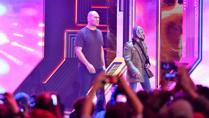 Rey Mysterio habla del debut de Caín Velásquez en la WWE.
