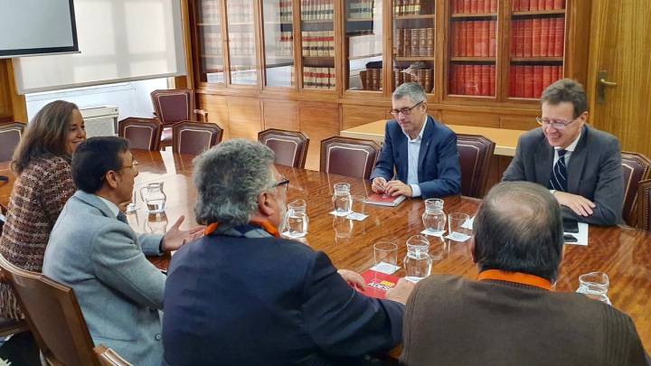 Imagen de la reunión de ADESP con máximos dirigentes del CSD y con el Secretario de Estado de Medioambiente Hugo Morán.