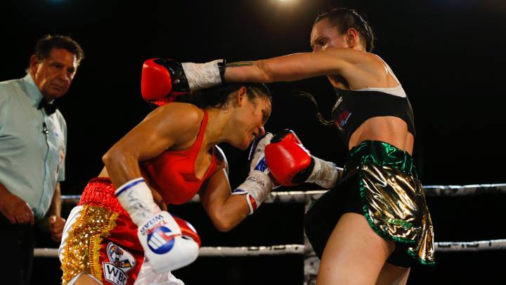 Crónica del Joana Pastrana vs Katia Gutiérrez: Campeoanto WBC Silver del minimo.