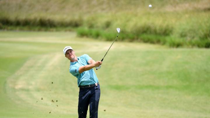 Calum Hill manda; los españoles Pigem y García, a cinco golpes