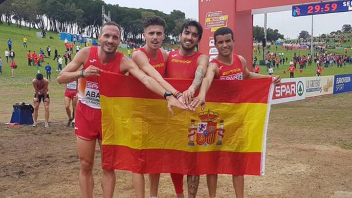 Abadía, Mayo y Carro dan el bronce por equipos a España