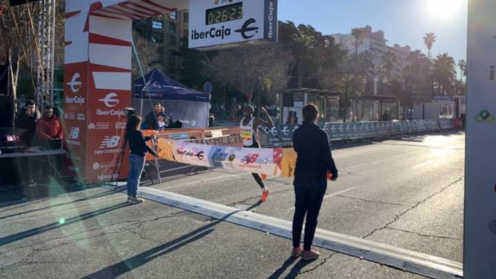 Rhonex Kipruto récord mundial Valencia 2020