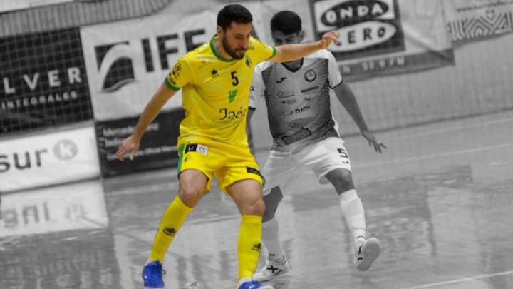 Chano, durante un partido con la camiseta del Jaén Paraíso Interior.