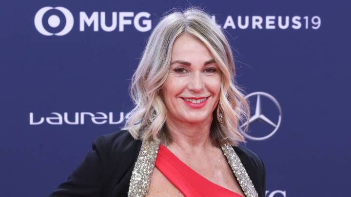 Nadia Comaneci posa en la alfombra roja de los Premios Laureus 2019 celebrada en Mónaco.