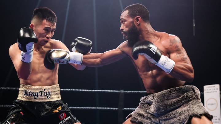 Crónica del Russell vs Nyambayar: WBC del peso pluma.
