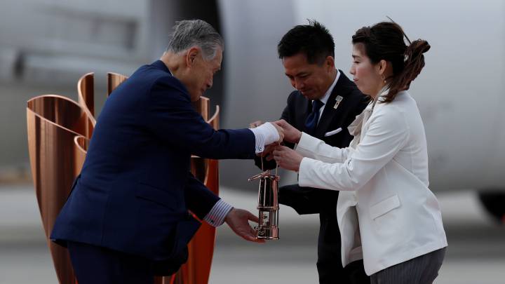 La llama olímpica, a su llegada a Japón.