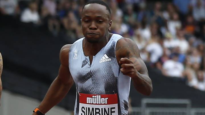El rey de la velocidad en 2020 es sudafricano: Akani Simbine