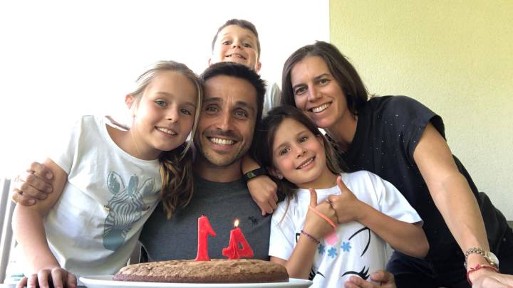El cumpleaños confinado de los Belasteguín.