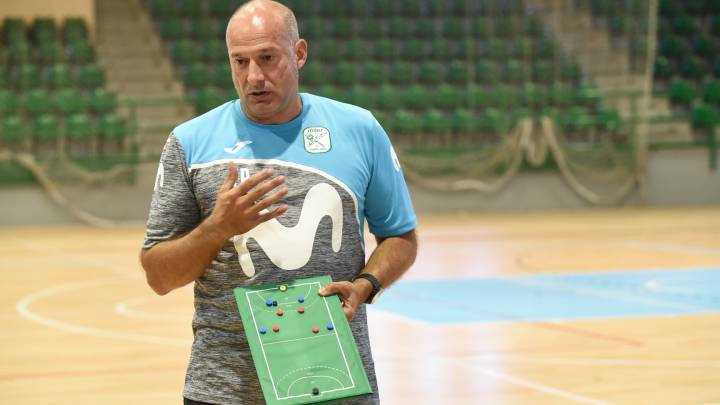 "El playoff de fútbol sala es un esperpento"