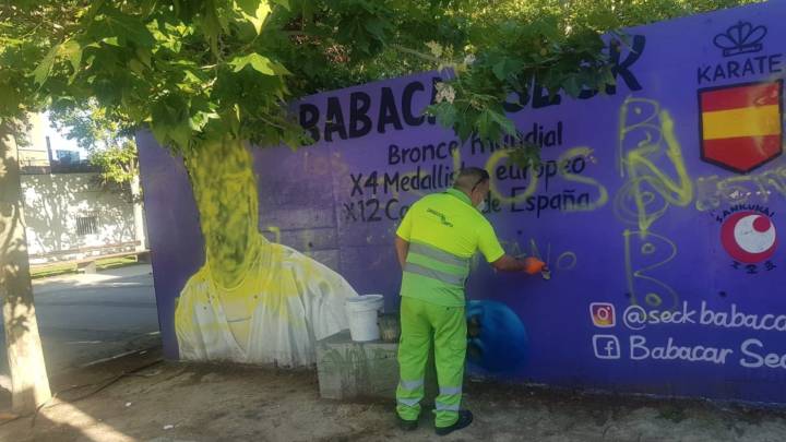 El Ayuntamiento de Zaragoza repintará el mural de Babacar