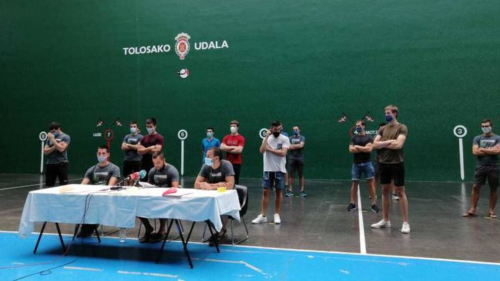 Marejada en la empresa Baiko, de pelota profesional