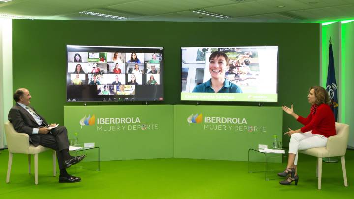 Galán confirma el apoyo incondicional a las deportistas en el regreso de las Ligas Iberdrola