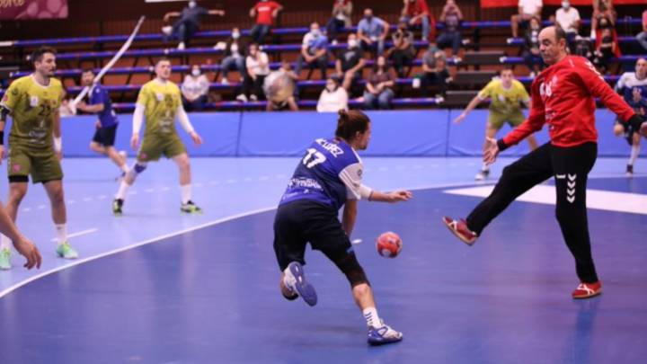 El Benidorm logra su primer triunfo en un agónico final
