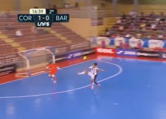 Recurso 'tipo Zlatan' y todo el Barcelona mirando lo que pasó