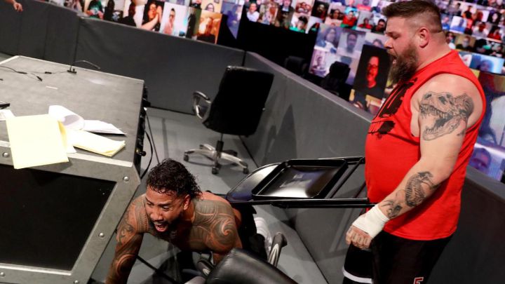 Crónica del SmackDown del 27 de noviembre de 2020.