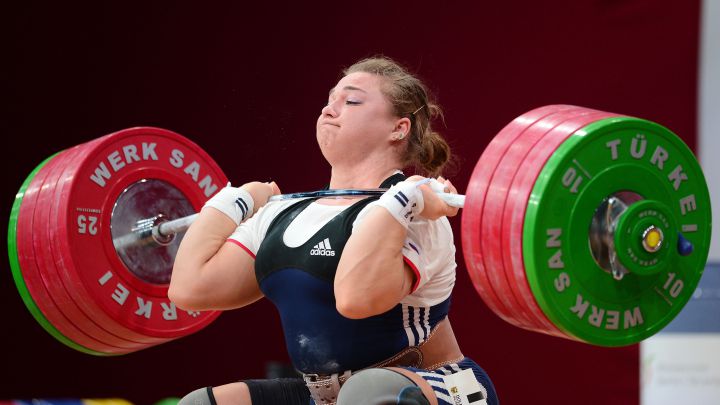 La medallista olímpica Kashirina, suspendida temporalmente