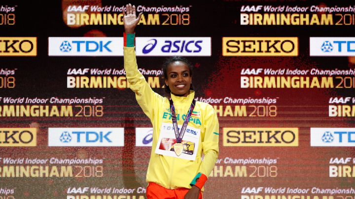 Genzebe Dibaba, medalla de oro en 1.500.