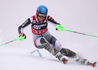 Vlhova refuerza liderato ganando el eslalon de Zagreb