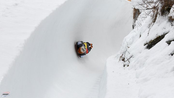 El piloto español de skeleton Ander Mirambell, en un descenso.