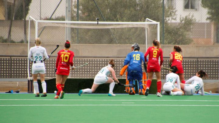 España cierra sus amistosos contra Irlanda con empate