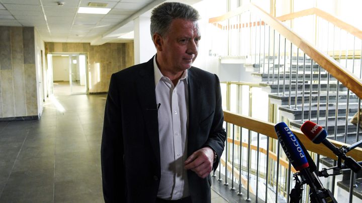 El expresidente de la Federación Rusa de Atletismo, Dmitry Shlyakhtin, durante una rueda de prensa.