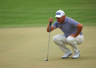 Lee Westwood remonta y lidera en Orlando por un golpe