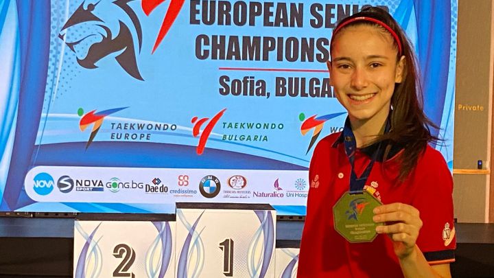 Adriana Cerezo, campeona de Europa con 17 años