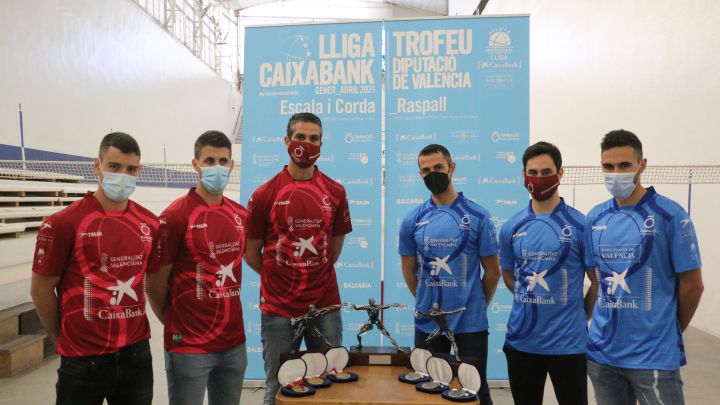 Los pilotaris de Almussafes y Pedreguer que competirán en la final de la Lliga Caixabank d'escala i corda.