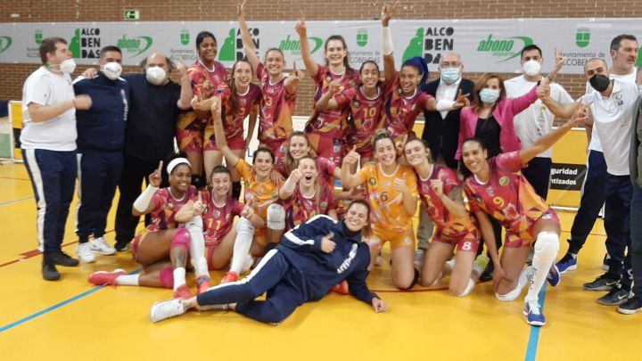 El CV CCO 7 Palmas conquista por vez primera la Liga