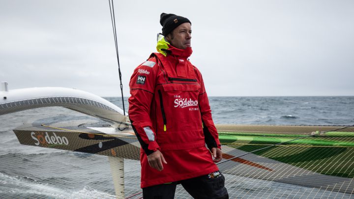 Coville intentará dar la vuelta al mundo solo a vela en 40 días