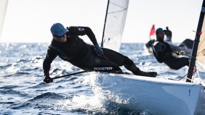 Joan Cardona se luce e inicia segundo la Finn Gold Cup