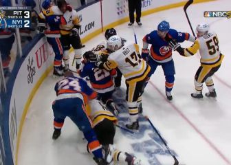 Las imágenes que avergüenzan al deporte: batalla masiva con 10 expulsados en la NHL...