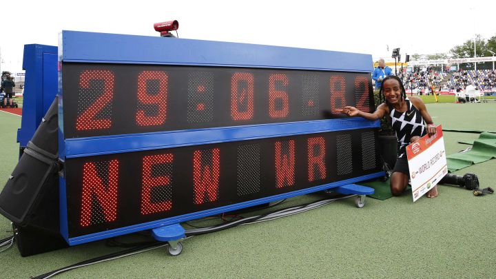 Hassan revienta el 10.000