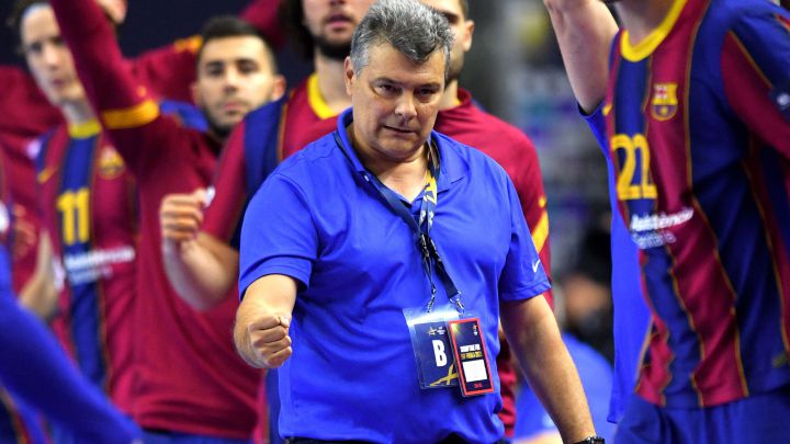Xavi Pascual celebra la clasificación para la final.
