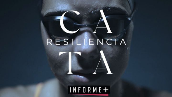 Con apenas 26 años, Catalia Corró ha ganado medallas en la piscina y ha superado tres operaciones causadas por un tumor cerebral. La historia de la nadadora, esta noche en Informe+, en Movistar.