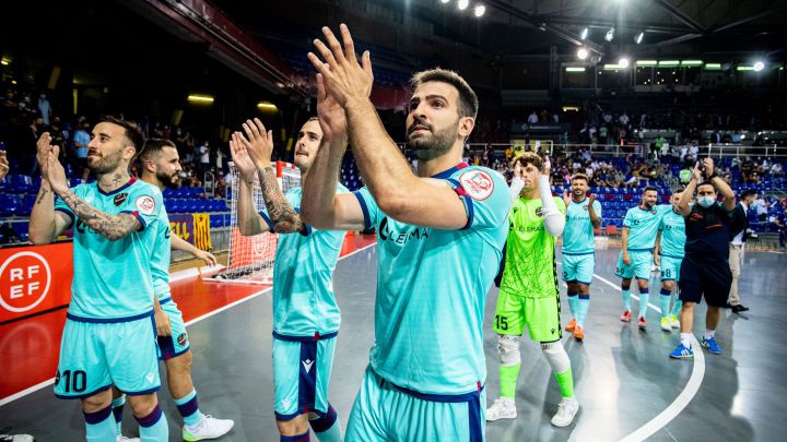El Levante busca su primer título y el Barça forzar el tercer duelo
