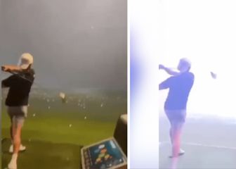 Un rayo impacta en una pelota de golf y la destruye dándoles el susto de sus vidas: vean la cámara lenta...