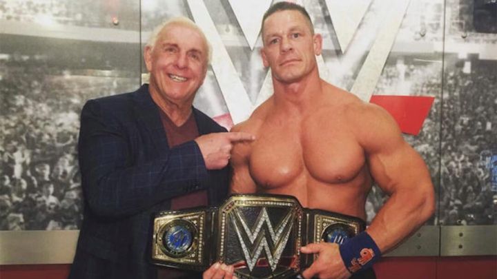 John Cena, ante el reto de superar a Ric Flair como luchador con más títulos en WWE