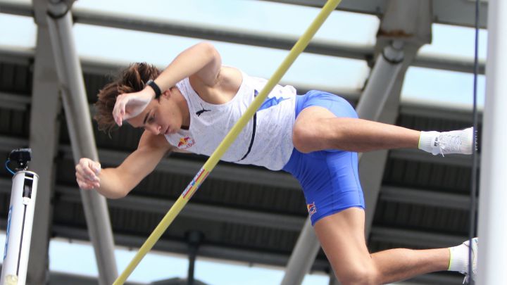 Duplantis, Hassan y un duelo Katir-Mechaal en el 1.500