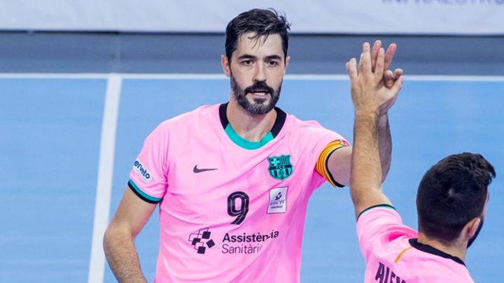 Raúl Entrerríos.