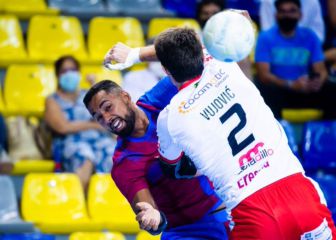 Festival del goles en el Palau con victoria del Barça ante el Nava