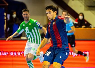 El Levante sigue invicto en casa y ElPozo vuelve a las victorias