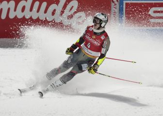 Hirschbühl gana en Lech y comparte liderato con Odermatt