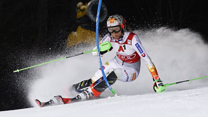 Petra Vlhova en el slalom de Schladming 2022, Austria.