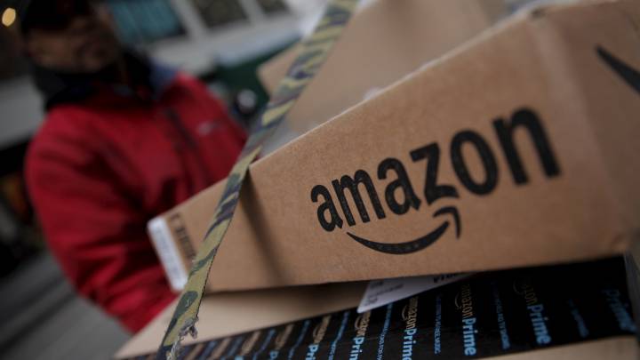 La ultima de Amazon: dejarte los paquetes en el garaje