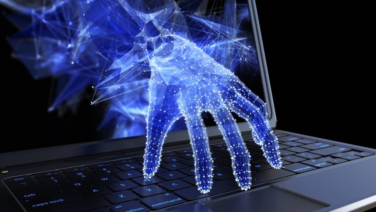 Una comunidad hacker dedicada al robo y estafas, hackeada por sus rivales